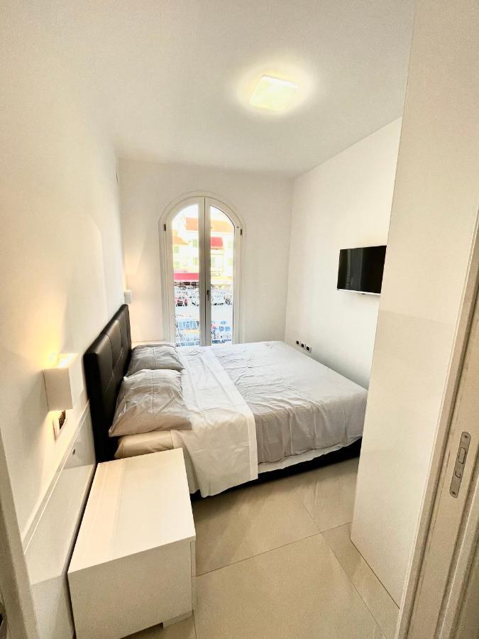 Sun Beach Apartment San Benedetto del Tronto Exterior foto